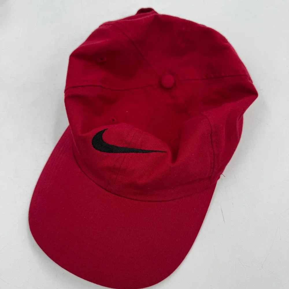 Vintage Nike Tiger Woods Y2K Hat Red Baseball‎ Cap Center Swoosh Logo Unisex